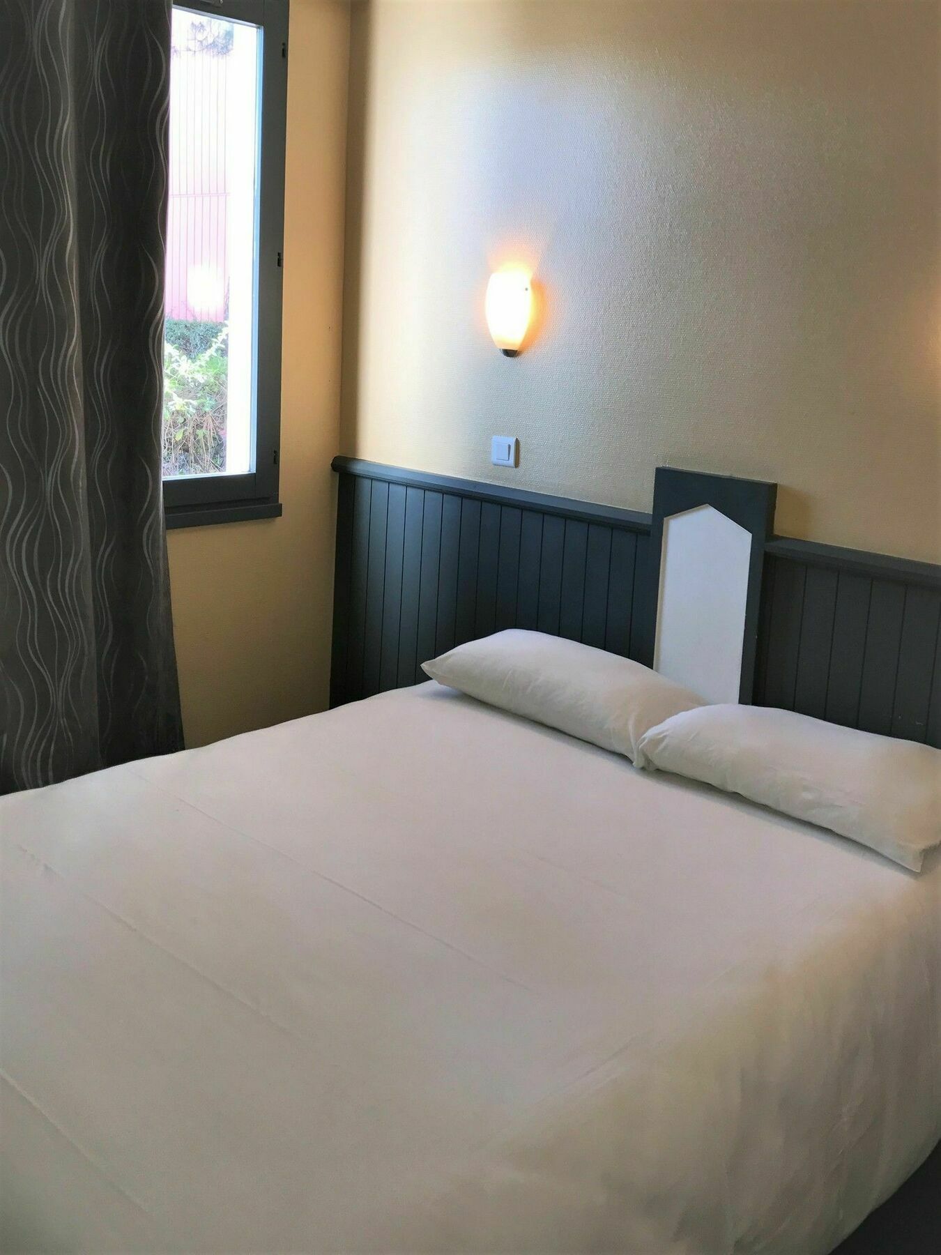 Halt Hotel Montpellier Exteriör bild